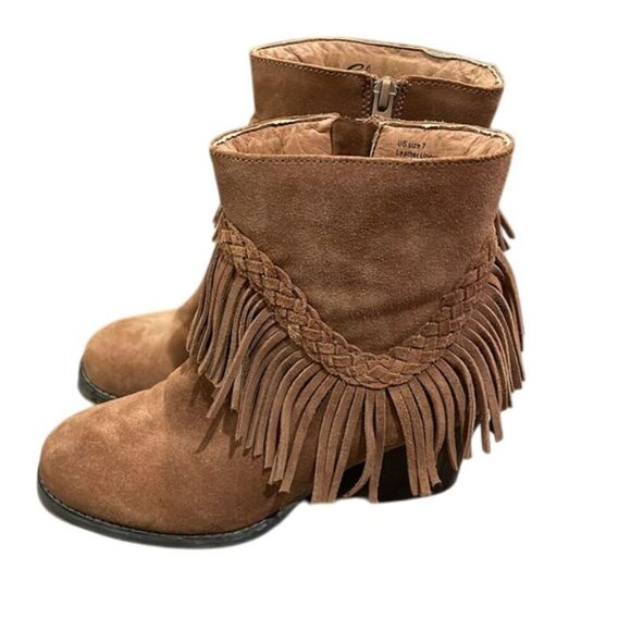 Sbicca Vintage Collection Brown Suede Leather Fringed Ankle Boots Womens Size 7 - Picture 1 of 12